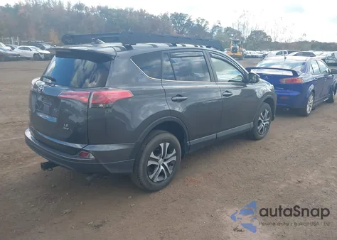 2016 Toyota Rav4 Le z USA, uszkodzony, nr VIN JTMBFREVXGD183538
